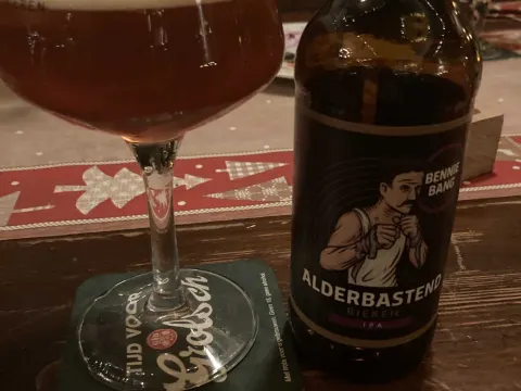 Foto 3 van Den Herdenbergher