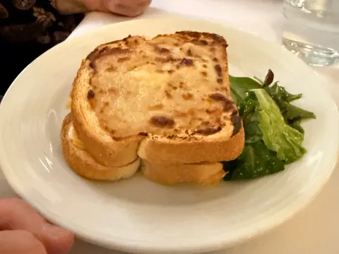 Foto 4 van Café Américain