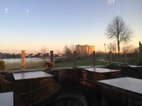 Foto 4 van Restaurant De Beren Capelle-Zandrak