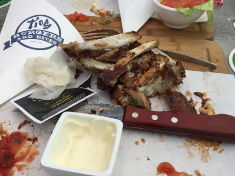 Burgers and bites