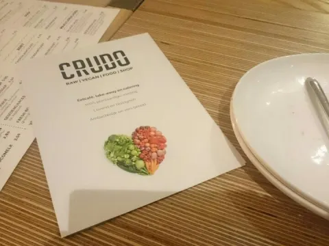 Foto 3 van crudo