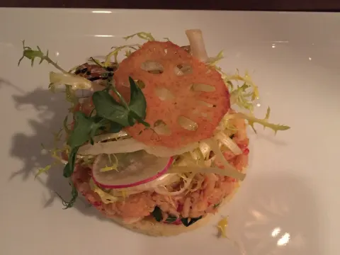 Noara's resturant and lounge