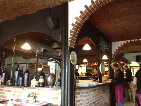 Foto 3 van Pizzeria Friuli