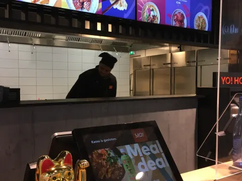 YO! Sushi