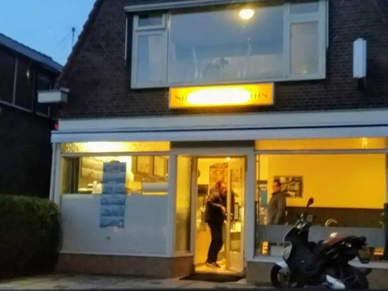 Foto 1 van Snackbar Pernis
