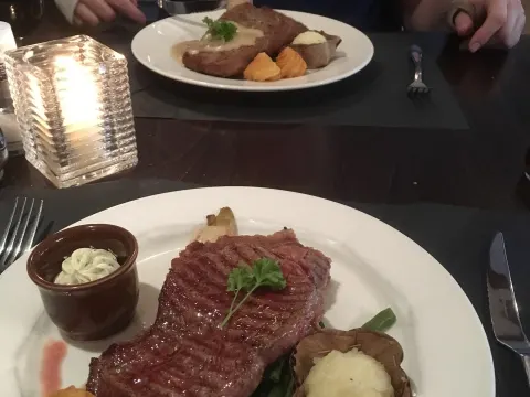 Brasserie Meet & Eat