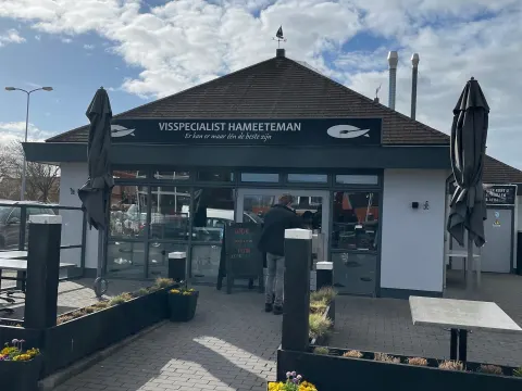 Vispaleis