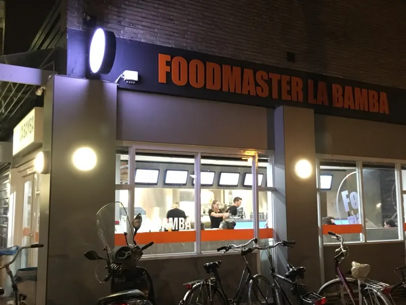 Foto 1 van Snackbar La Bamba