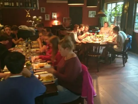 Eetcafé | Cafetaria "De Hoek"