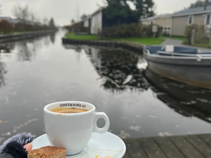 Foto 1 van Eetcafé Giethoorn Burgers & Grill