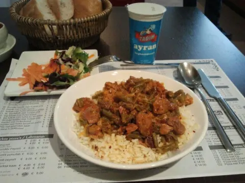 Foto 5 van Eethuis Tadim