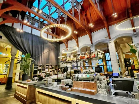 Grand Café Post Plaza