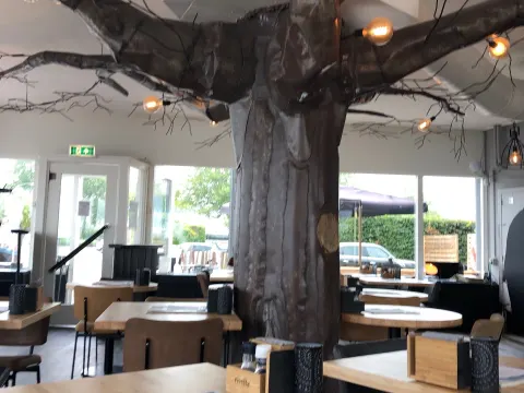 Foto 2 van Het Panorama Restaurant/Grand-Café