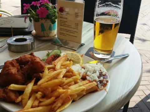 Foto 5 van Snackbar De Zeeuwsche Mop