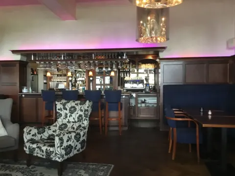 Restaurant Paping