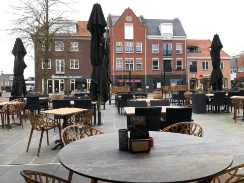 Grand Café Markt 5