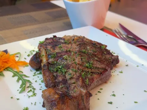 Steak House