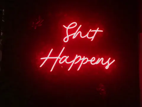 Foto 3 van Red Orchids