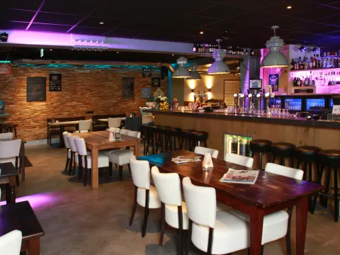 Foto 2 van Grandcafé Klumme