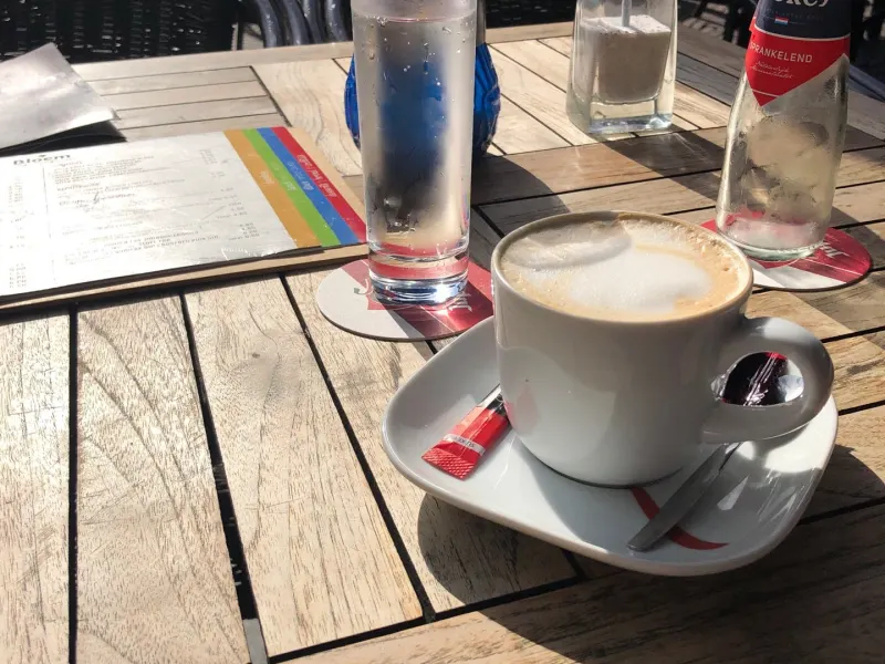 Foto 1 van Café Bloem