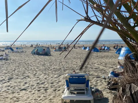 Foto 2 van Beach Club Tien