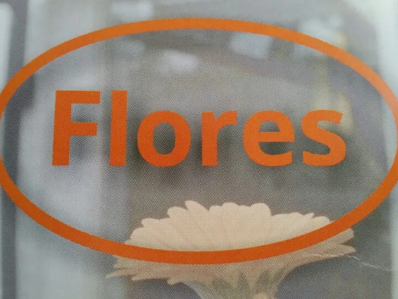 Foto 1 van Flores