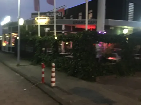 Foto 4 van Sjapo