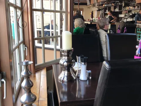 Deux cafe Deux