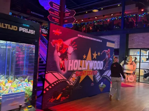 Hollywood Café