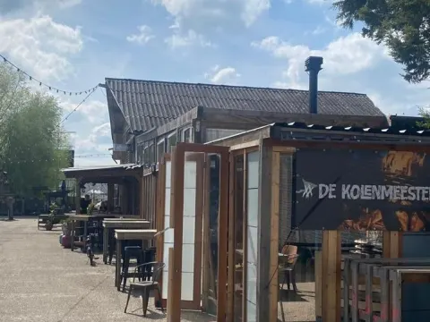 Foto 2 van De Kolenmeesters