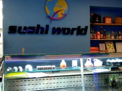 Foto 3 van Sushi World
