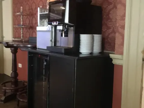 Grand Café Arnhems Meisje