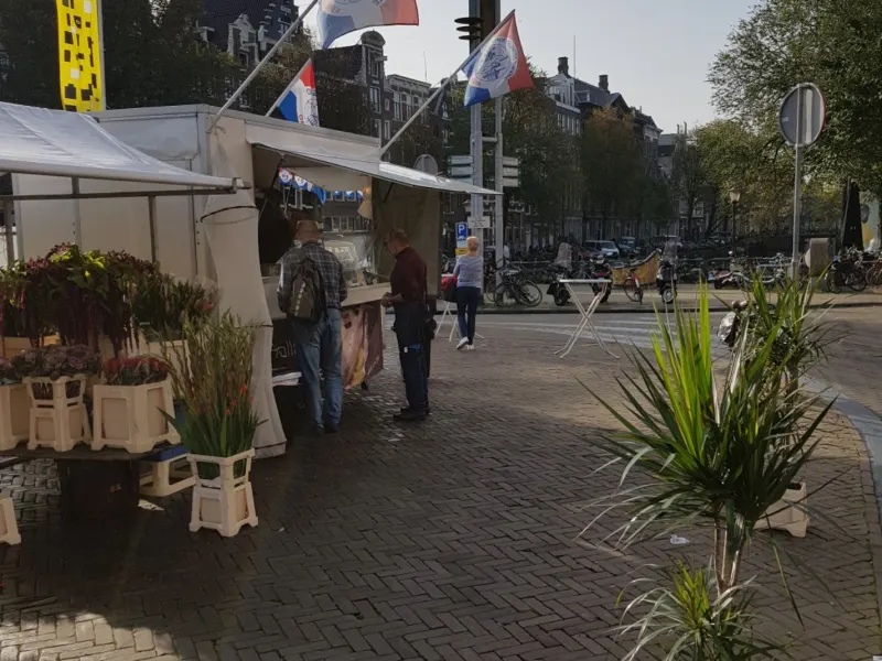 Foto 1 van haringstal nieuwmarkt
