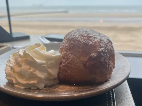 Strandpaviljoen PUUR