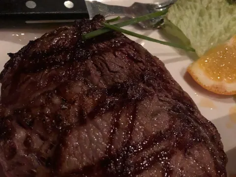 Roos Steakhouse