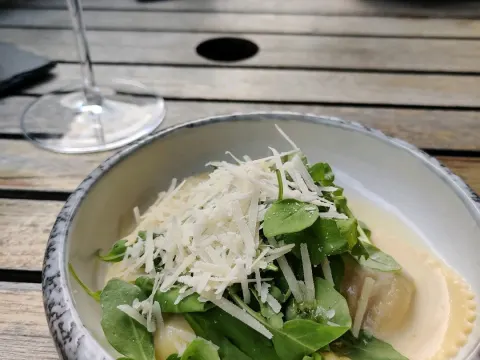 Restaurant Therapy