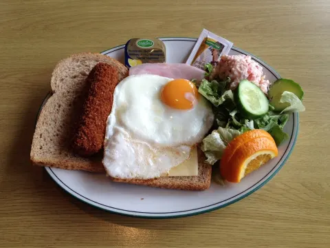 Makro restaurant