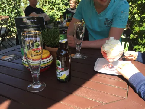 Cafe De Buizerd