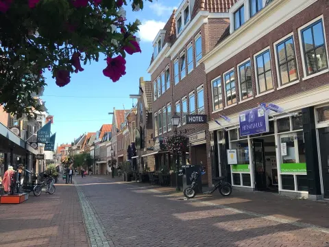 Bij Meta