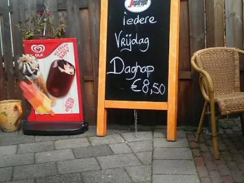 Foto 4 van Broodjeszaak "Expres-Zo"