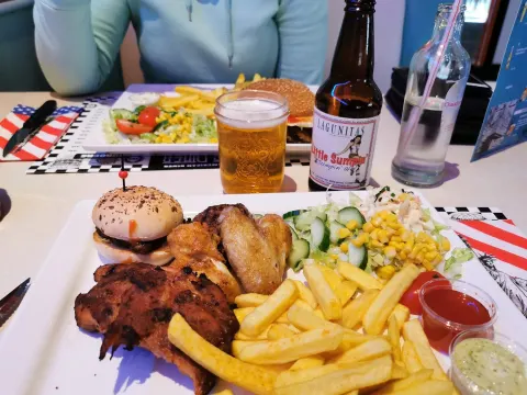 Tom's Diner
