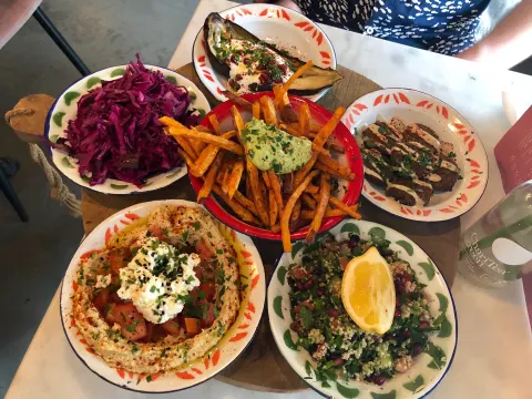 Foto 4 van Hummus