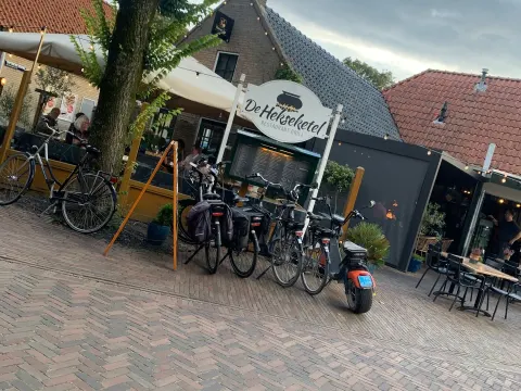 Hekseketel Restaurant/Grill De