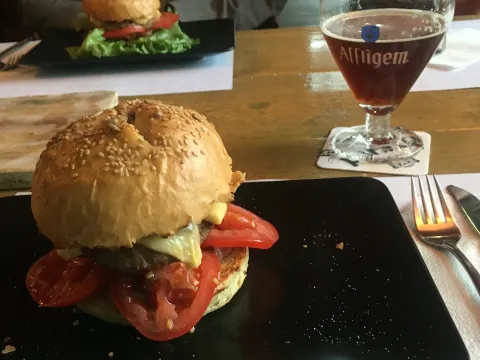 Eetcafé Mugshot