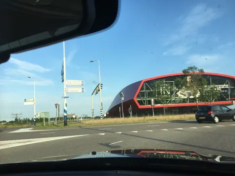 Diner in Motion