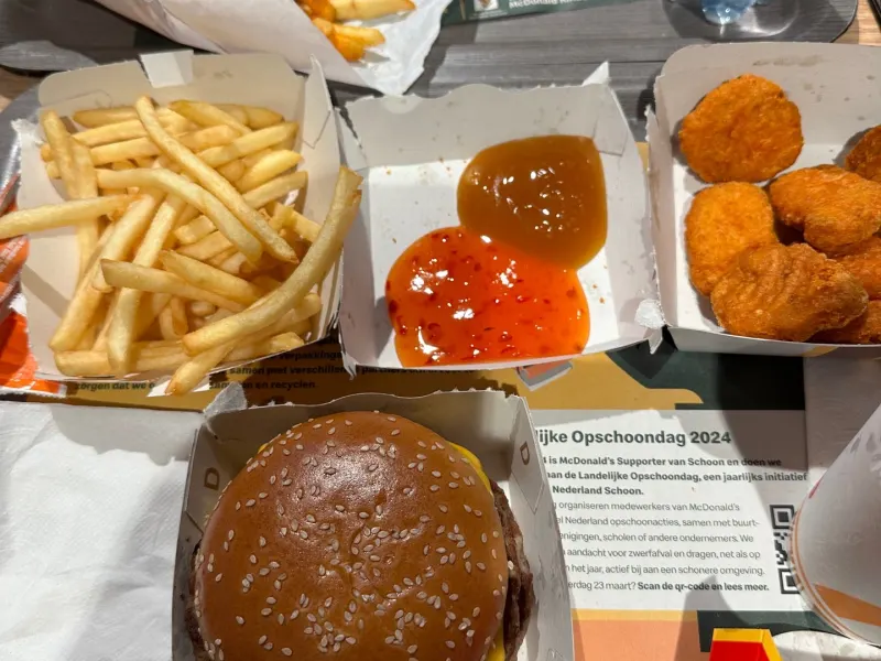 Foto 1 van McDonald's