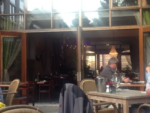 Foto 3 van Saray