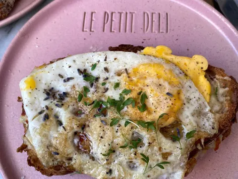 Foto 5 van Le Petit Deli