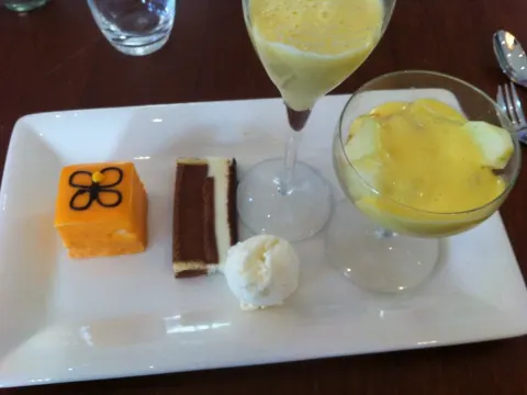 Art & Dining