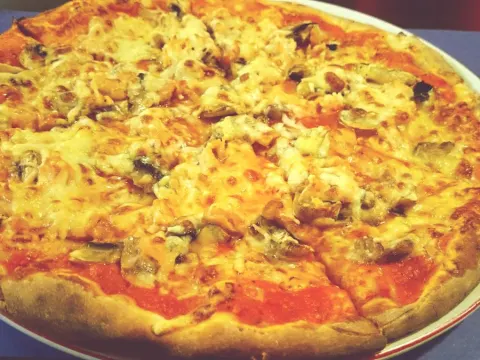 Foto 5 van PizzariadaLuigi.nl